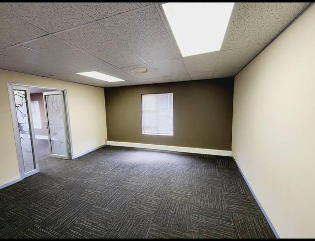 353M² OFFICE TO LET IN NORTH RIDING